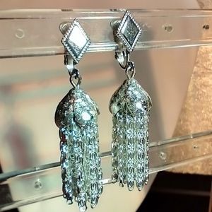VTG SARAH COVENTRY Earrings 1960s Silvery Cascade Tassel Clip-ons